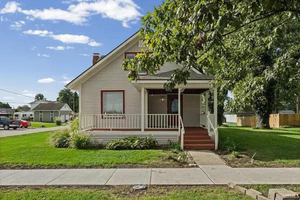 309 E Walnut Street, Chalmers, IN 47929