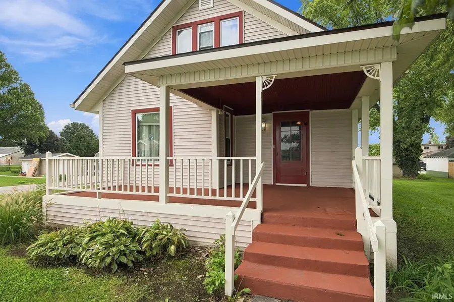 309 E Walnut Street, Chalmers, IN 47929 - #2