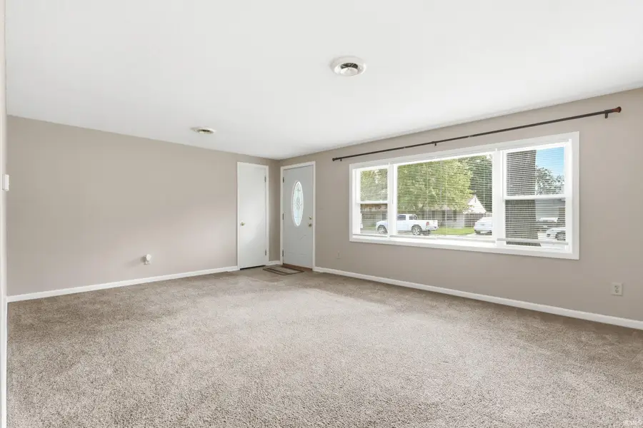 3924 Indian Hills Drive, Fort Wayne, IN 46809 - #3