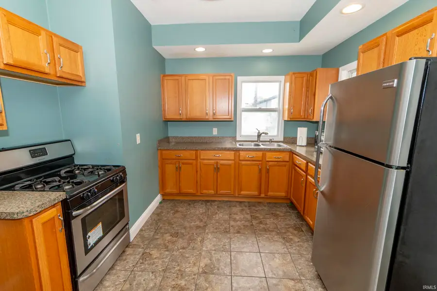224 2nd N. St, Elkhart, IN 46516 - #3