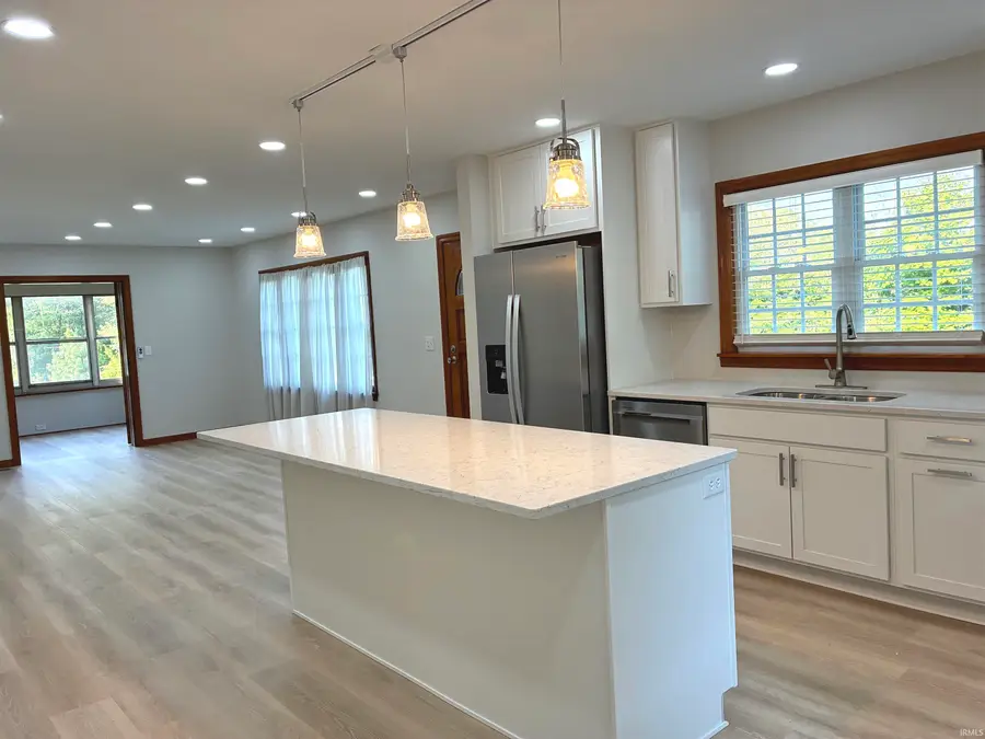 3210 Mesker Park Drive, Evansville, IN 47720 - #3