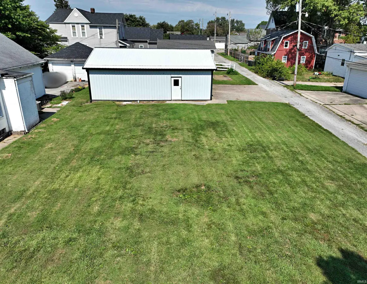 E Walnut Street, Washington, IN 47501 - #1
