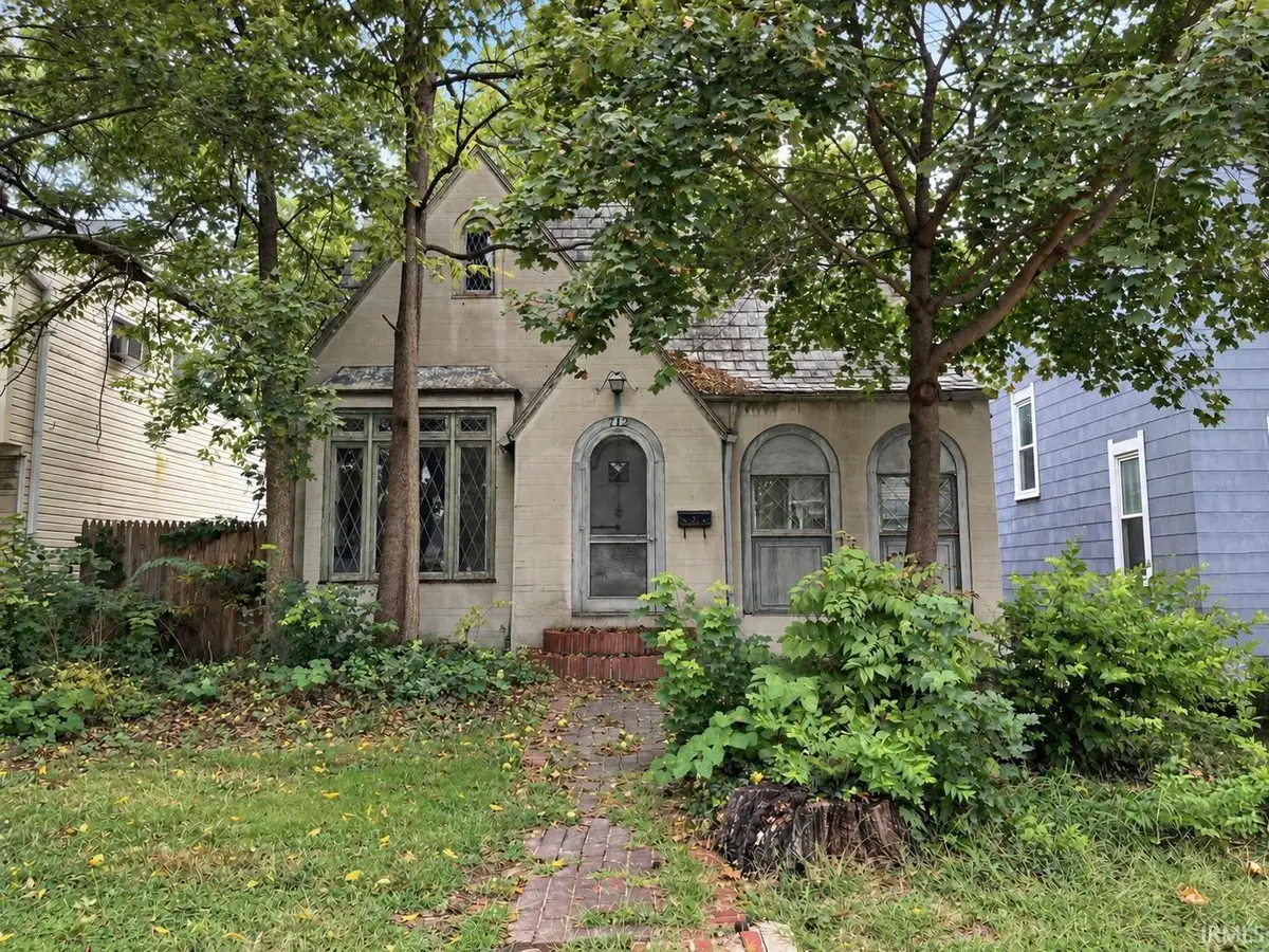 712 W Riverside Avenue, Muncie, IN 47303 - #1