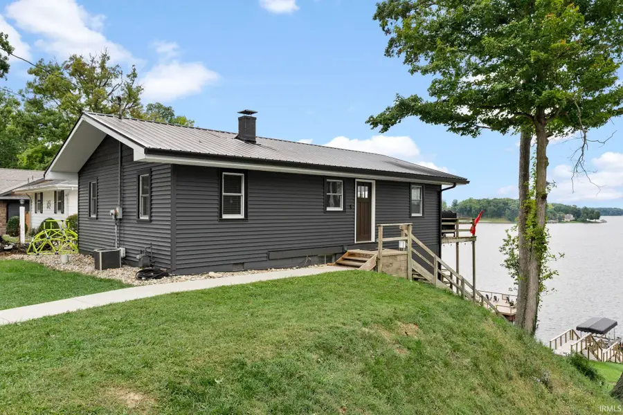 5493 E Colonial Oaks Drive, Monticello, IN 47960 - #2