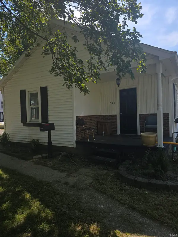 711 E Oak Street, Boonville, IN 47601
