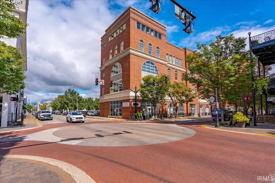 300 Main Street #1-D2, Evansville, IN 47708 - #2