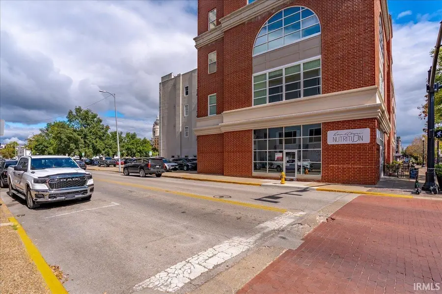 300 Main Street #1-D2, Evansville, IN 47708 - #3