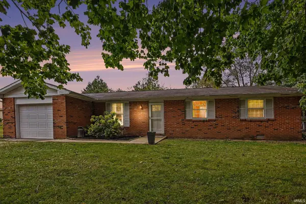 5464 N 850 E Road, North Webster, IN 46555