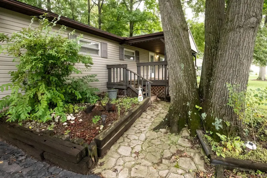 1590 S 600 E Road, Columbia City, IN 46725 - #2
