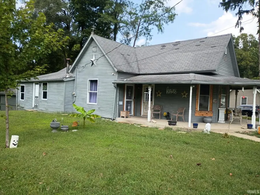 254 N Cold Springs Road, Bloomfield, IN 47424 - #2