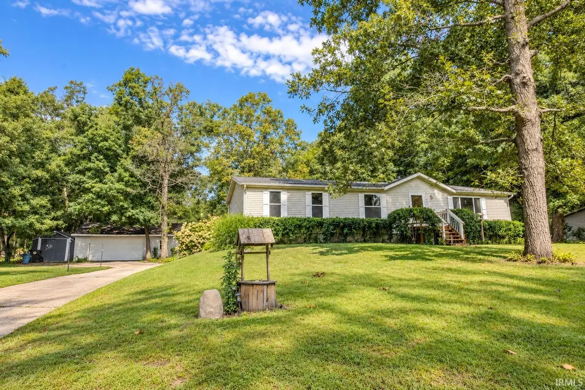 5816 E 1042 N, Demotte, IN 46310 - #1