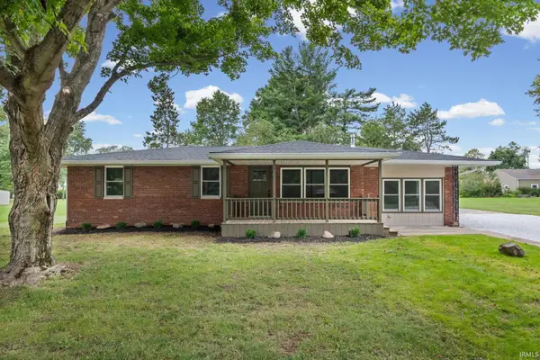 7060 W Crestwood Drive, Delphi, IN 46923