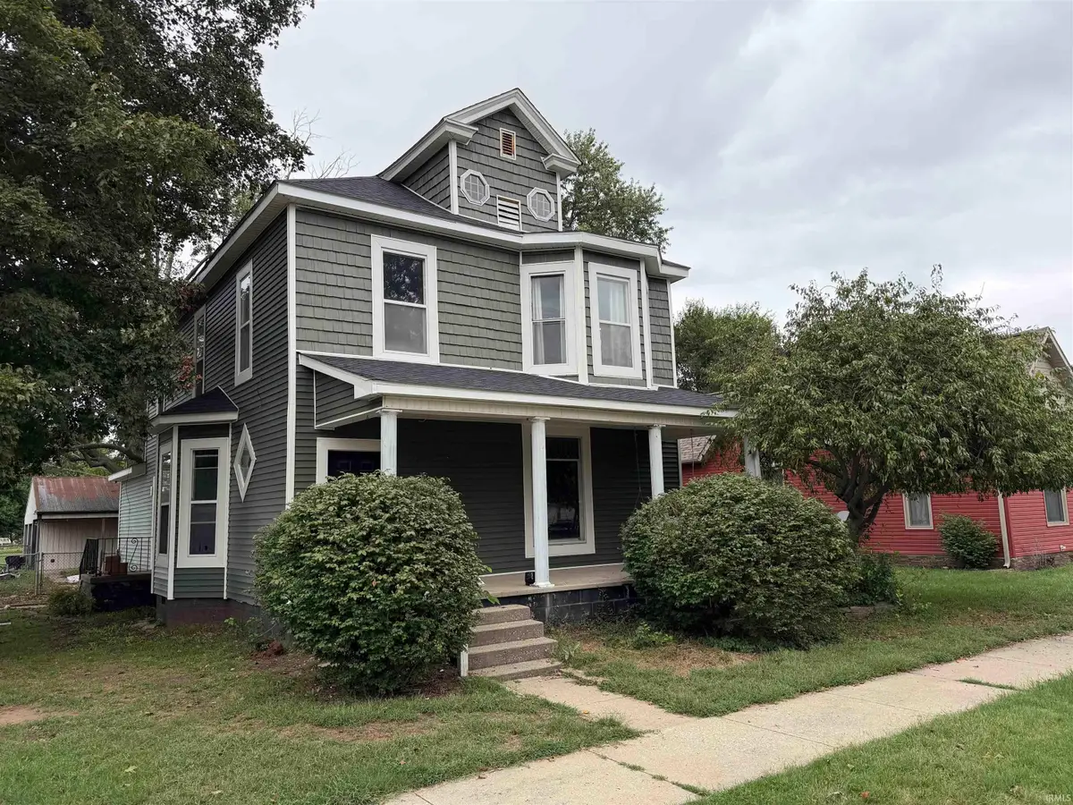 320 W Main Street, Worthington, IN 47471 - #1