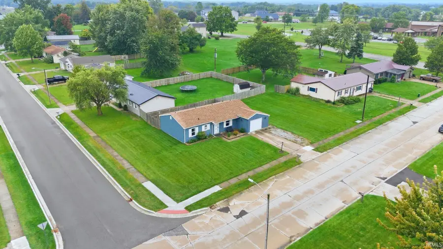 2006 Cortez Drive, Kendallville, IN 46755 - #2