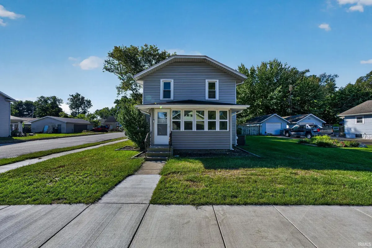 1901 W Indiana Street, Elkhart, IN 46516 - #1