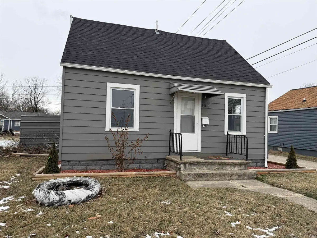 511 E Pettit Avenue, Fort Wayne, IN 46806 - #1