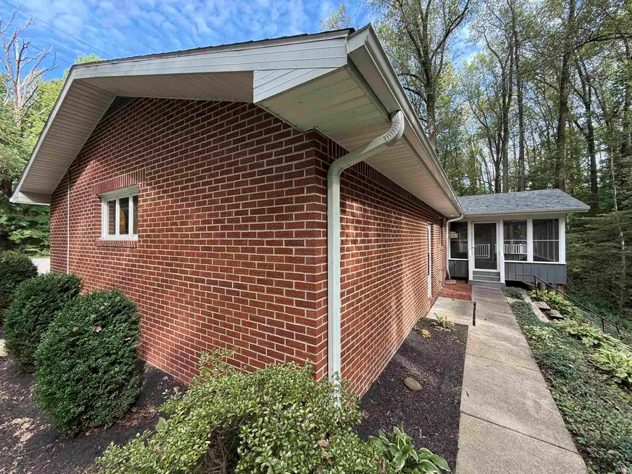 6008 N Old 41, Vincennes, IN 47591 - #3