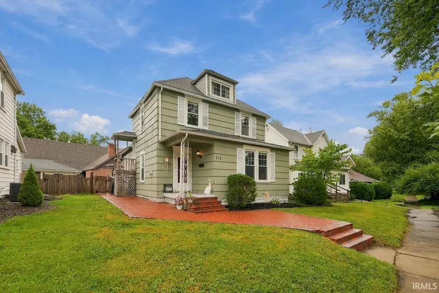 712 W Ashland Avenue, Muncie, IN 47304 - #2