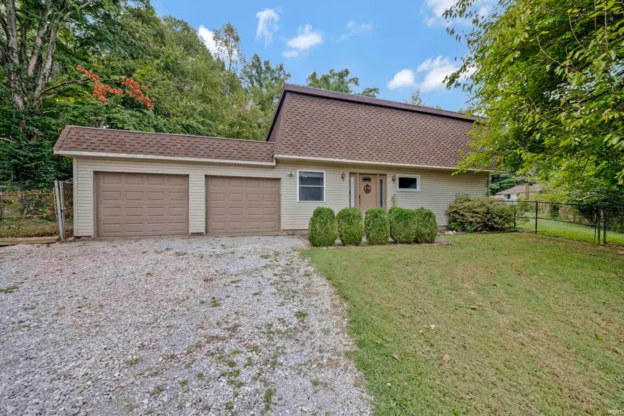 7424 Oaklawn Drive, Newburgh, IN 47630 - #2