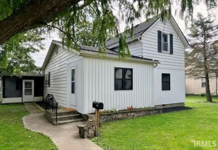 127 S 9th Street, Decatur, IN 46733 - #1