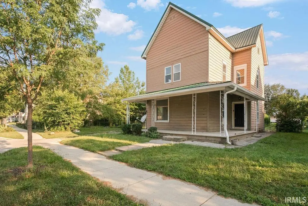 414 W Market Street, Logansport, IN 46947 - #1