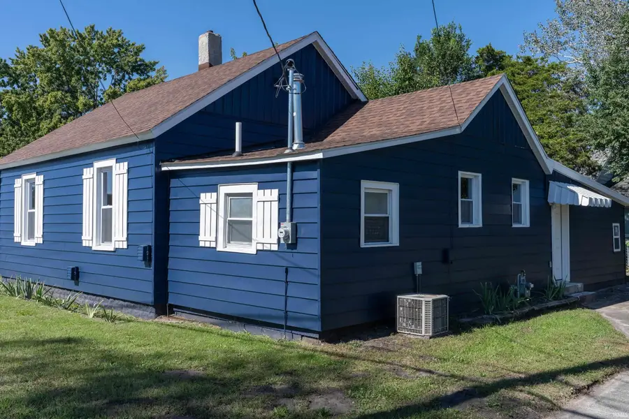 401 Keller Avenue, North Judson, IN 46366 - #3