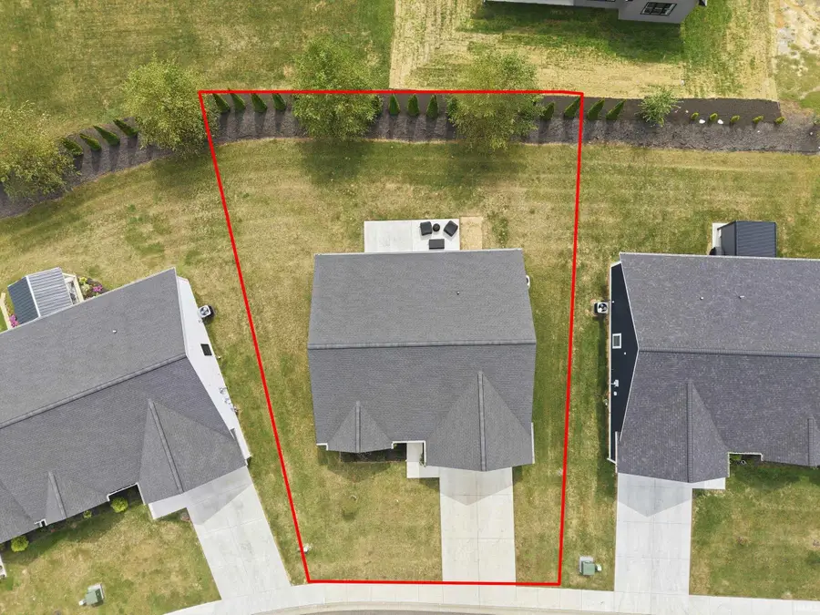 925 Stonehenge Drive, Bedford, IN 47421 - #3