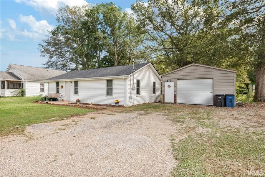 581 W 625 S Road, Columbus, IN 47201 - #2