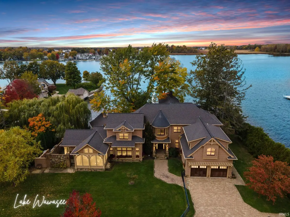 11751 N Black Point Road, Syracuse, IN 46567 - #1