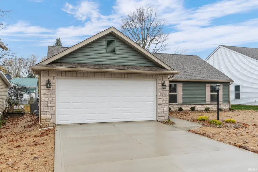 305 E Toledo Street, Fremont, IN 46737 - #2