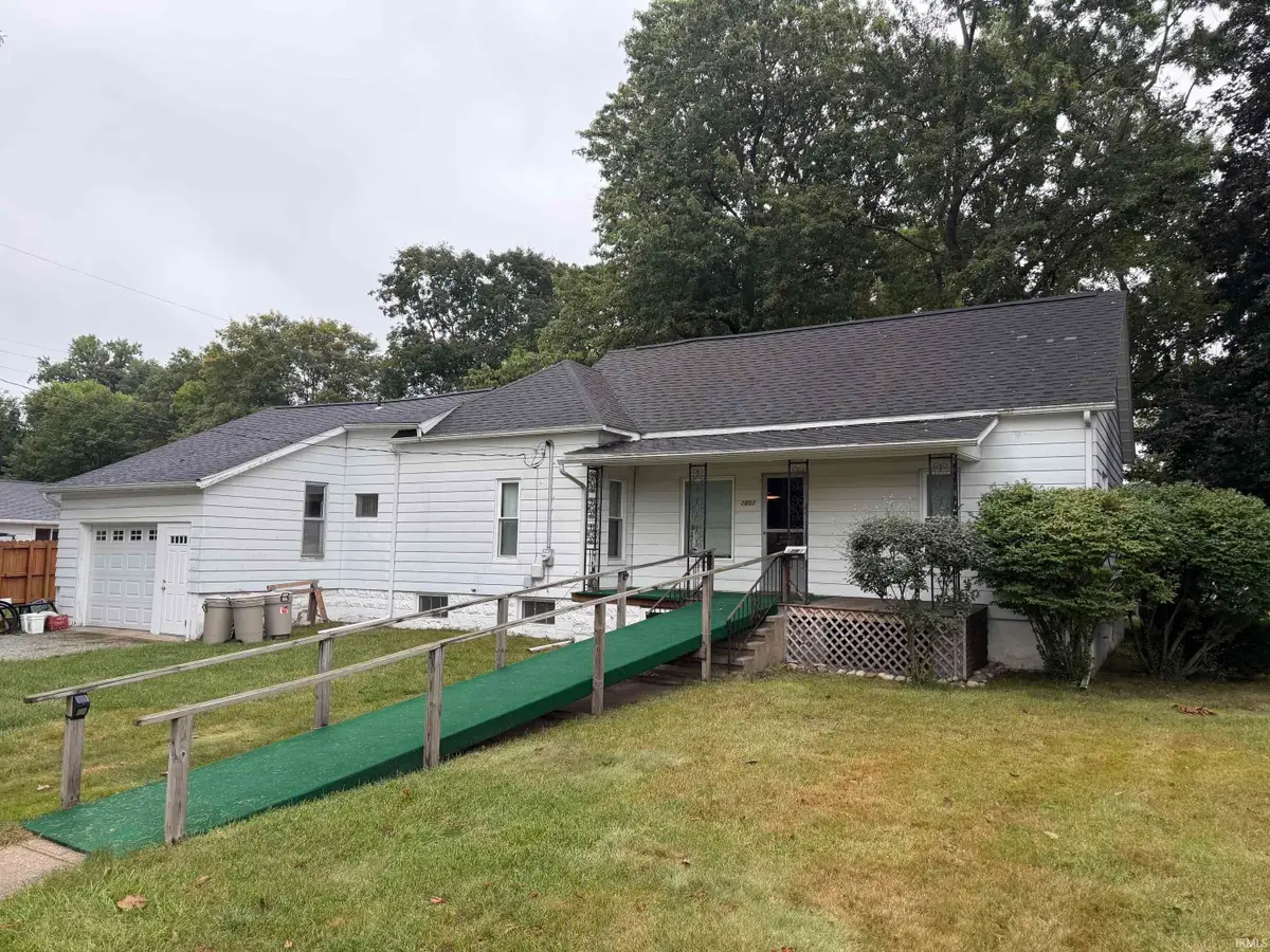 1051 Pennsylvania Avenue, Plymouth, IN 46563 - #1