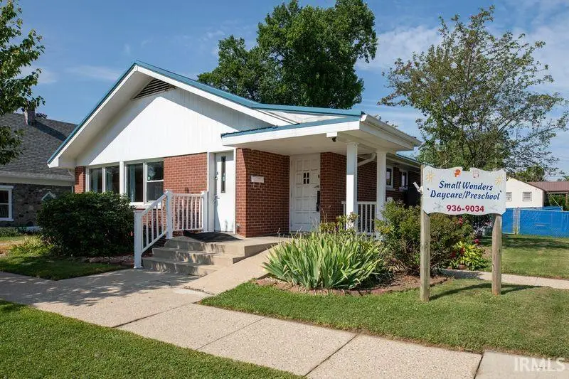 1223 N Center Street, Plymouth, IN 46563 - #1