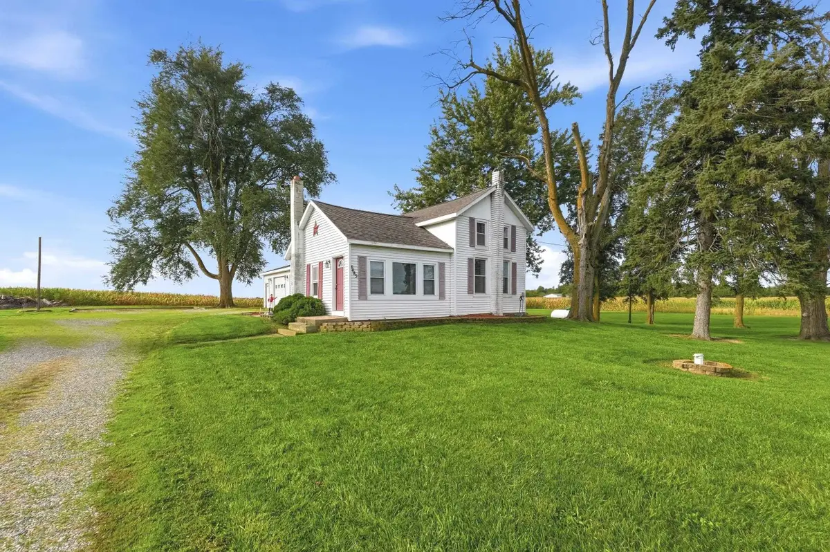 6485 E Us Highway 20, Angola, IN 46703 - #1