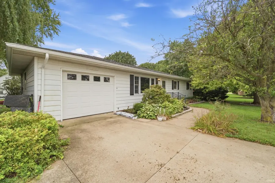 606 E Main Street, Fowler, IN 47944 - #3