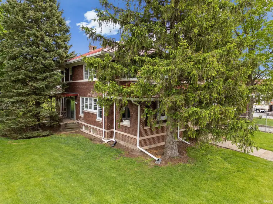 103 E Walnut Street, Chalmers, IN 47929 - #3