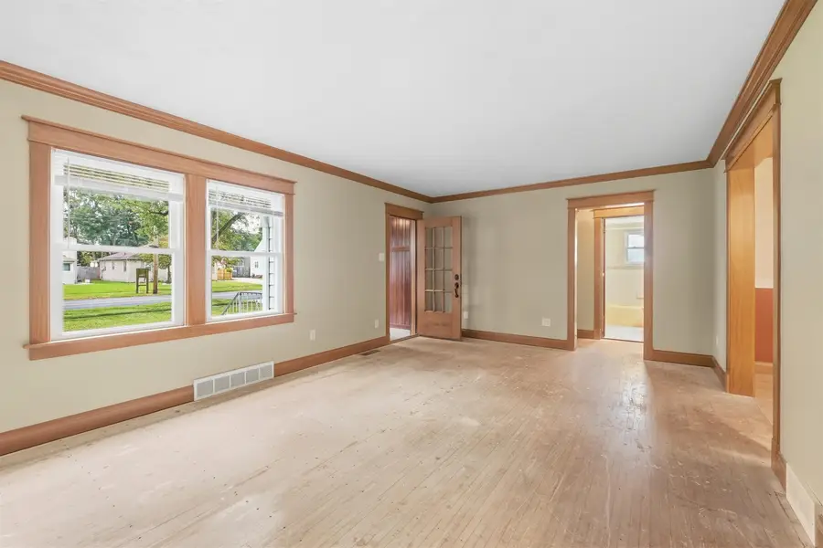 1756 E Beardsley Avenue, Elkhart, IN 46514 - #3