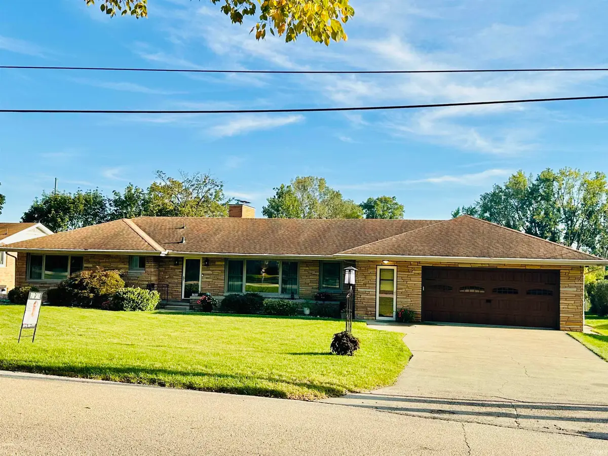 1825 Rainbow Bend Boulevard, Elkhart, IN 46514 - #1