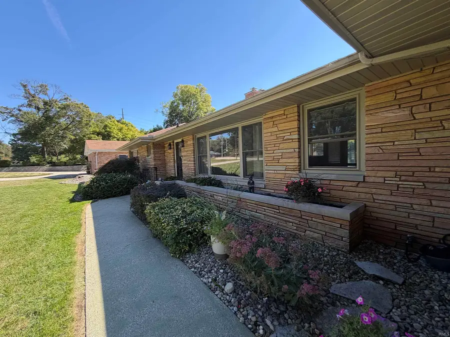 1825 Rainbow Bend Boulevard, Elkhart, IN 46514 - #2
