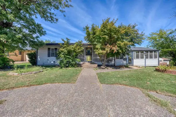502 Linnwood Avenue, Sellersburg, IN 47172