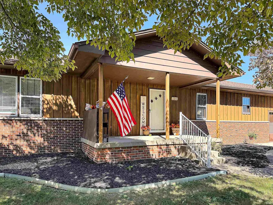 110 E 32nd Street, Jasper, IN 47546 - #2
