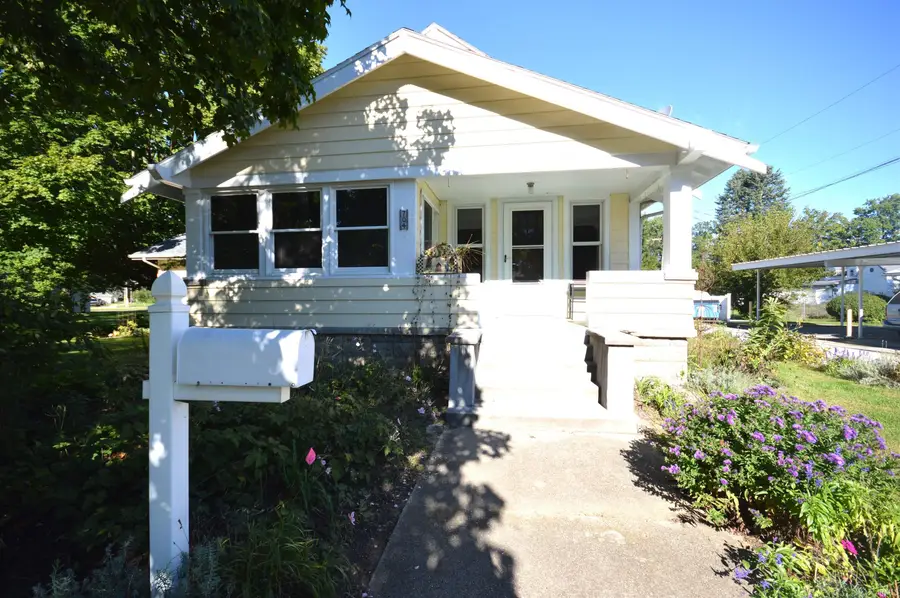 704 Indiana Street, Walkerton, IN 46574 - #2