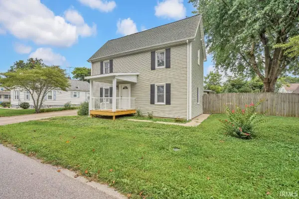 102 S West Street, Haubstadt, IN 47639