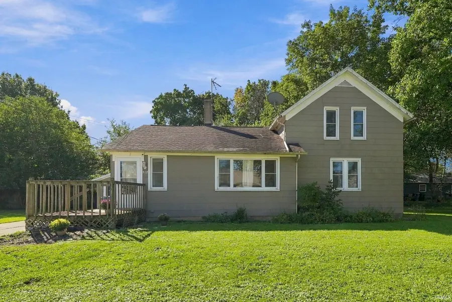 317 W 16th Street, Auburn, IN 46706 - #2