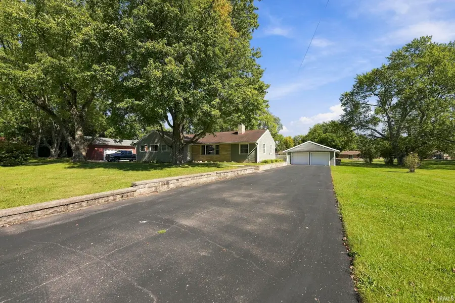 112 N Morrison Road, Muncie, IN 47304 - #3