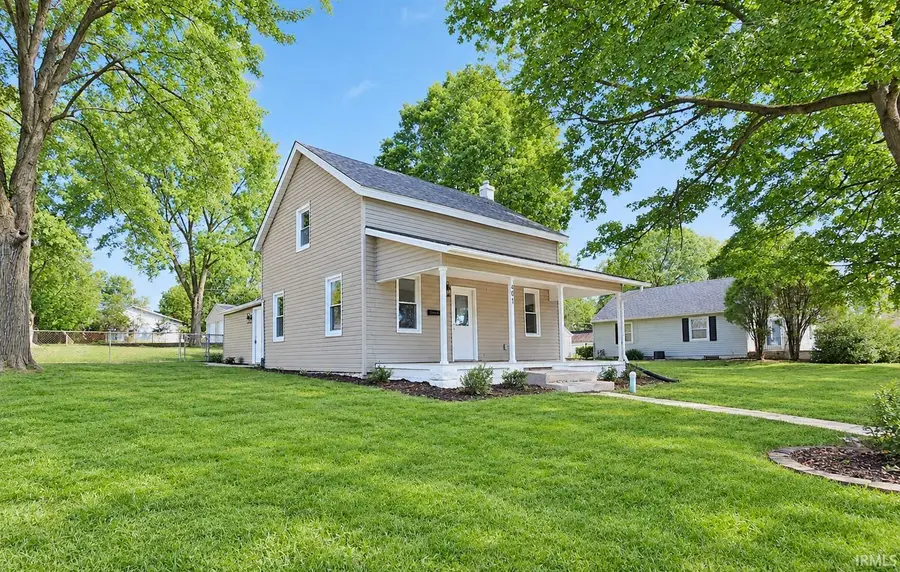 401 E Market Street, Columbia City, IN 46725 - #3
