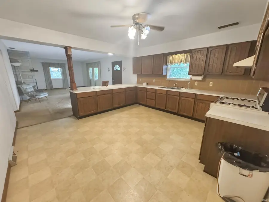 8172 S 1100 W, Owensville, IN 47665 - #2