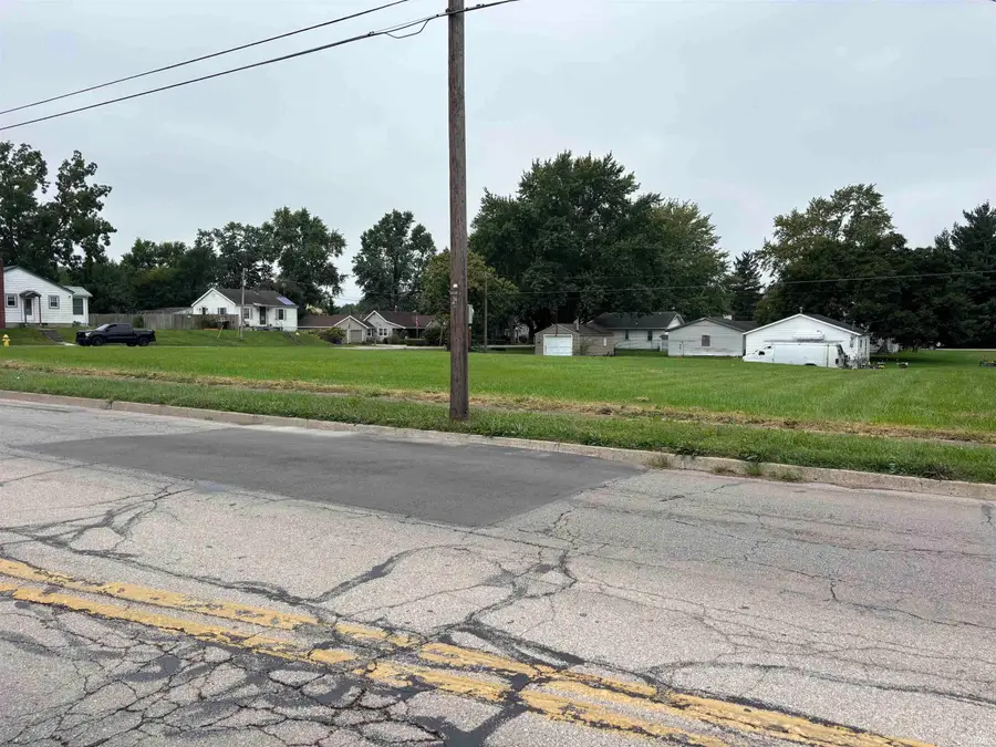 2900 S Walnut Street, Muncie, IN 47302 - #2