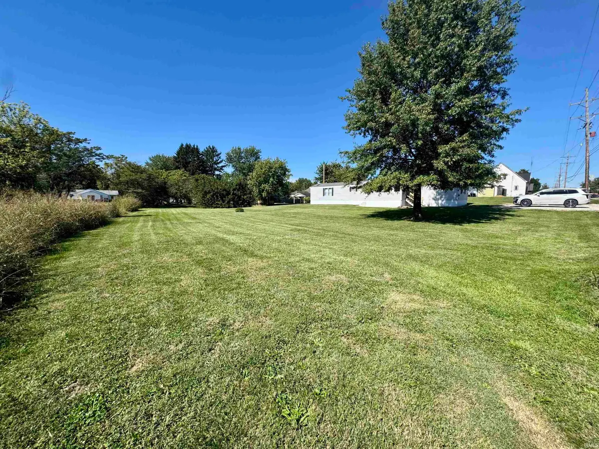 80 SE 11th Street, Linton, IN 47441 - #1