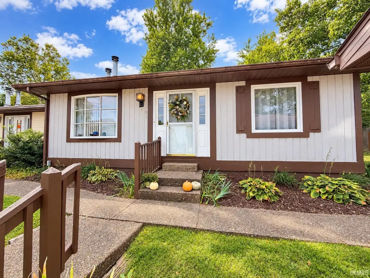 1701 Village Lane, Evansville, IN 47725 - #1