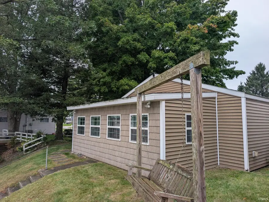 5845 S 455 E, Wolcottville, IN 46795 - #2